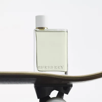 BURBERRY博柏利花與她果漾淡香水 50ml/100ml-女香-博柏利-BURBERRY-cdf